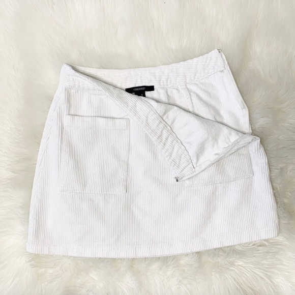 Forever 21 Dresses & Skirts - Forever 21 High Waisted White Corduroy Mini Skirt